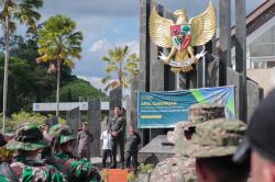 Patroli Gabungan Temukan Beras dan Migor di Jalur Tikus Entikong