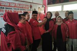 Dikawal Pendukungnya, Pamriadi Daftar Balon Bupati Pilkada KBB dari PDIP