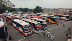 Mudik Lebaran 2025, 165 Bus Siap Angkut Pemudik di Terminal Cicaheum