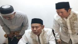 Mbah Benu Buru-buru Klarifikasi dan Minta Maaf Soal Menelepon Tuhan Tentukan Idul Fitri