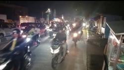 Pemudik Motor Terus Padati Jalan Pantura Bekasi, Antrean Mengular hingga 1,5 Km