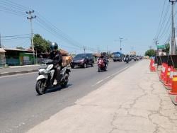 H-3 Lebaran, Jalur Pantura Indramayu Terpantau Ramai