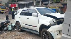 Tragis! Fortuner Tabrak 2 Motor di Pandeglang Tewaskan 1 Orang dan 4  Luka, Begini Kronologinya