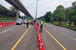 Pasca-kecelakaan Maut di Km 58, Contra Flow Kembali Berlaku di Tol Japek