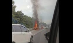 Kecelakaan Beruntun di Jalur Contra Flow Tol Jakarta-Cikampek KM 58, Tewaskan 12 Orang