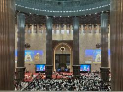 Jokowi dan Ma'ruf Amin Salat Id di Masjid Istiqlal