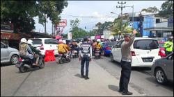 Libur Lebaran, Ribuan Kendaraan Padati Jalur Wisata Pandeglang