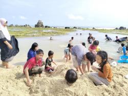 Baru Dibuka! Pantai Batu Luhur di Lebak Selatan Ini Punya View Indah, Butuh Perhatian Pemerintah