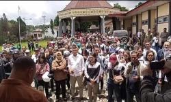 Usai Demo Upah ke Bupati,  249 Nakes Non-PNS di NTT Dipecat  Dianggap Tak Loyal