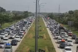 One Way Berakhir! Hari Ini Tol Kalikangkung-Brebes Kembali Normal