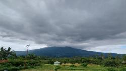 Gunung Lewotobi Laki-laki Erupsi, Tinggi Kolom Abu Tidak Teramati