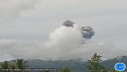 Gunung Dukono Erupsi Muntahkan Kolom Abu Tebal Setinggi 1200 Meter