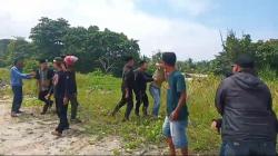 Viral, Video Baku Hantam Sejumlah Warga dengan Penambang Pasir Laut di Bayah