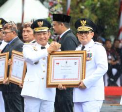 Skor EPPD Tertinggi Nasional, Pj. Gubernur Jatim Adhy: Transformasi Digital Kunci Keberhasilan