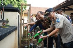 Satpol PP Purbalingga Musnahkan 1250 Botol Miras