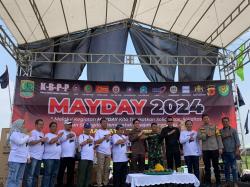 Peringati Hari Buruh Internasional, KBPP Gelar Baksos Pangan Murah di Galuh Mas
