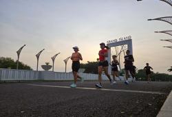 Galang Dana Bencana, PABOI Indonesia Gelar Lomba Lari Orthopedic Half Marathon di Surabaya