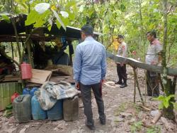 Ratusan Liter Miras Tradisional di Sita Polsek Palolo