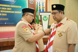 Ketua Kwarcab Banyumas Lantik Rektor UIN Saizu Jadi Ketua Majelis Pembimbing Gudep