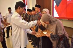 Bupati Boyolali Berikan Tali Asih Kepada Juara Lomba MTQ Provinsi Jawa Tengah Ke - XXX