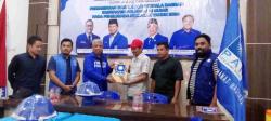 Calon Bupati Polman Andi Bebas Yang Pertama kembalikan Formulir di PAN