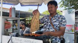 Menabung Belasan Tahun, Tukang Bakso Bakar di Boyolali Beragkat Haji