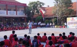 Pj Wali Kota Mojokerto Ajak Siswa Bersepeda ke Sekolah, Ini Tujuannya