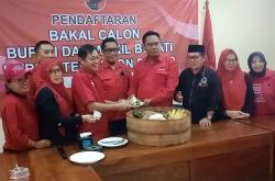 Daftar Cabup Kulonprogo, Novida Kartika Hadhi Bawa Nasi Wiwit