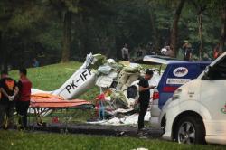 5 Ambulans Disiapkan di Lokasi Pesawat Latih Jatuh dekat Lapangan Sunburst BSD City