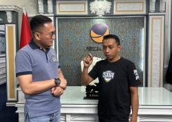 Sekretaris DPW NasDem Sulsel dan FKJ Bahas Pemilihan Pendamping Hasil Survei