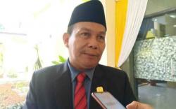 Sering Delay, Waket II DPRD Kobar Desak Otoritas Evaluasi Maskapai Nam Air