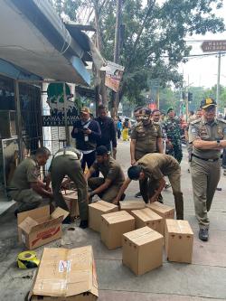 Berawal dari Keresahan Warga, Satpol PP Sita Ratusan Minuman Beralkohol dan Obat Daftar G Ilegal