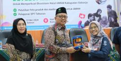 50 UMKM Sidoarjo Belajar Jurus Jitu Kembangkan Bisnis Halal di Pelatihan Unusida