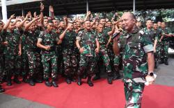 Kunjungi Markas Brigif 6/TSB/2 Kostrad, Pangdivif 2 Bakar Semangat Prajurit Petarung Penjaga NKRI