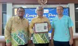 Klinik Gagal Jantung RS UNS Raih Penghargaan dari American Heart Association