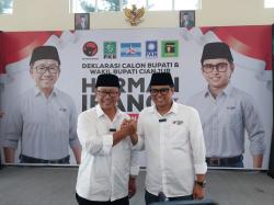 Lima Parpol Gabung Usung dan Deklarasikan Pasangan Calon Bupati Herman dan Ibang di Pilkada 2024