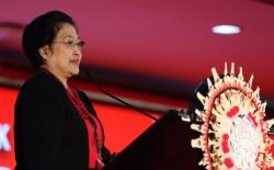 Kunjungi Pulau Flores  Megawati Hadiri Upacara Harlah Pancasila di Ende