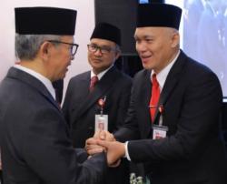 Ketua Dewan Komisioner OJK Lantik 21 Kepala OJK Daerah, demi Perkuat Organisasi