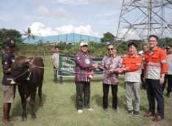 Jelang Hari Raya Idul Adha Cirebon Power Berikan Bantuan Puluhan Hewan Kurban Untuk Warga