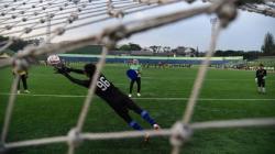 Pelatih Kiper Persib Luizinho Passos Puas dengan Performa Penjaga Gawang