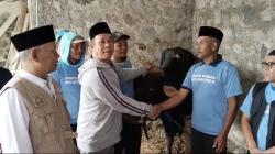 Bacalon Bupati Garut Dudung Sudiana Qurban 1 Ekor Sapi di Masjid Uswatun Hasanah