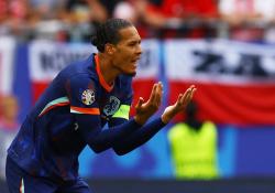 Virgil van Dijk, Kapten Timnas Belanda di Euro 2024 Berdarah Indonesia Ogah Gunakan Nama Sang Ayah?