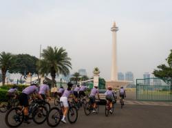 Porsche Indonesia Ukir Jejak Ramah Lingkungan dengan Naik Sepeda Keliling Jakarta, Begini Serunya