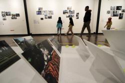 Ciphoc Unitomo Gelar Pameran Photo Story Zona Cerita 2024 di Balai Pemuda Surabaya