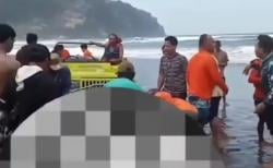 5 Wisatawan Terseret Ombak Palung Pantai Parangtritis, 2 Tewas