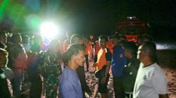 Tim Gabungan Cari Pria Paruh Baya yang Tenggelam di Pantai Batu Ampar Sungailiat
