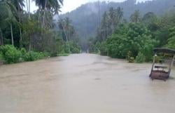 Diterjang Banjir dan Longsor, Kecamatan Pinolosian Timur Bolsel Terisolir