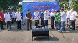 BNN Banten Tangkap Pengedar Sabu dan Ganja dalam Jok Motor dan Kue Bolu