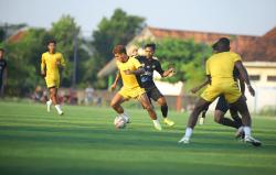 PSIS Menang 5-1 Vs Tim PON Jateng di Laga Uji Coba, Gilbert Agius: Fokus Progress Pemain