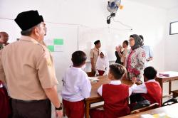 Bupati Indramayu Cek Persiapan KBM di Berbagai Sekolah, Nina Agustina Minta Siswa Hati-hati Bergaul